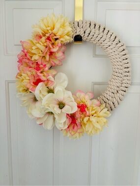 Floral Rope Wreath in Cream and Pink